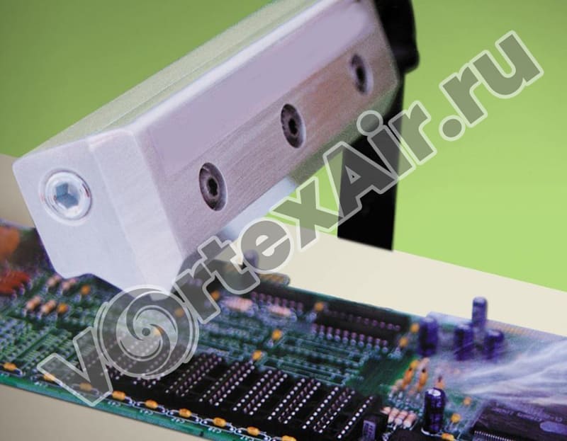 Вихревые воздуходувки и воздушные ножи для очистки изделий от пыли и грязи