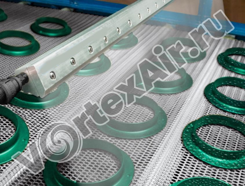 Вихревые воздуходувки и воздушные ножи для очистки изделий от пыли и грязи